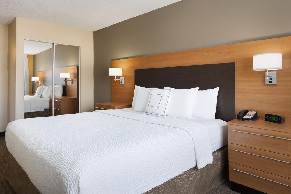Towneplace Suites By Marriott Chicago Naperville Exterior foto